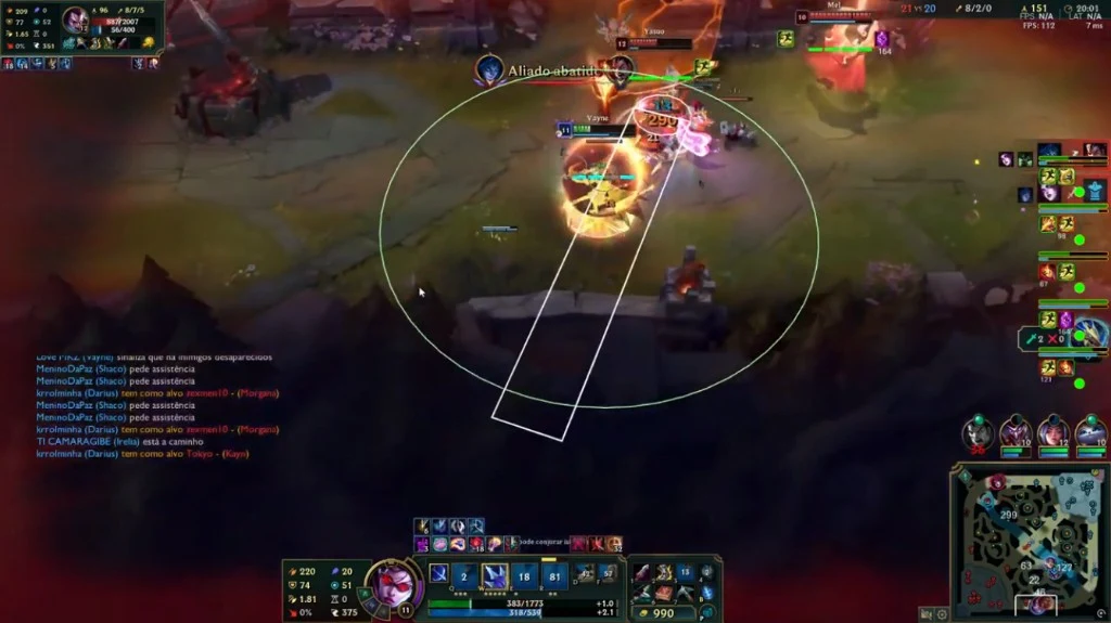 League of Legends Cheats skill shot aimbot during a match